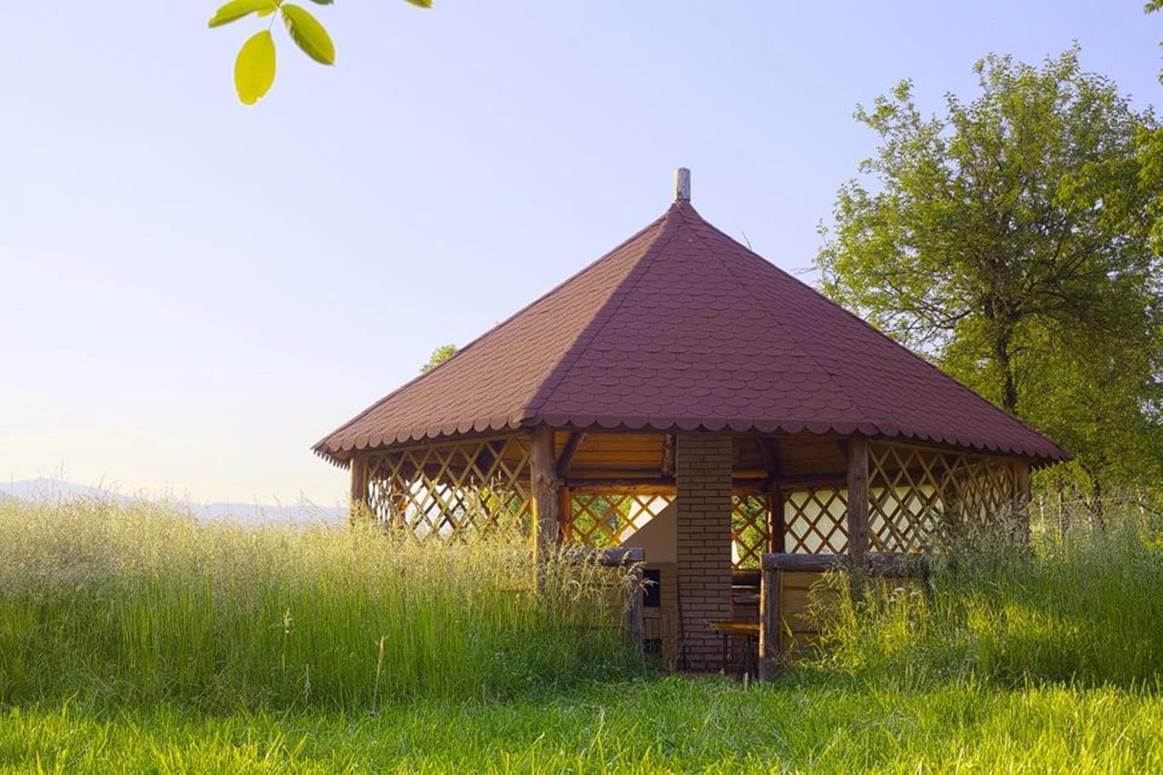 Motel Pod Stromisom Vlachovo Dış mekan fotoğraf